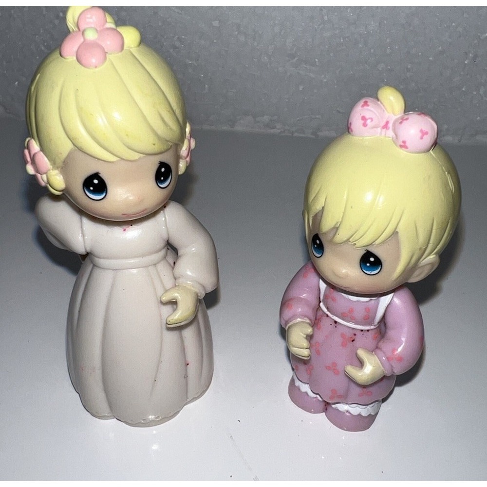 (311/1)Girl And Boy 2002 Precious Moments PMI Poseable PVC Ornament E4